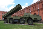 Боевая машина 9А52 300-мм реактивной системы залпового огня 9К58 