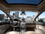 Салон Peugeot 408 (2010 г)