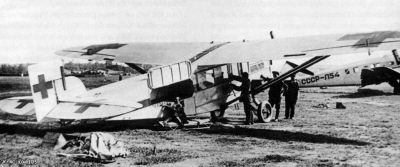 Силуэт самолета К-4С