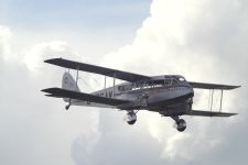 Легкий транспортный самолет Havilland DH.84 Dragon