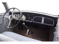 Кабина Cadillac Series 355D