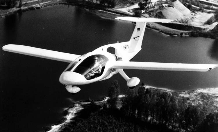 Легкий многоцелевой самолет RFB Fanliner