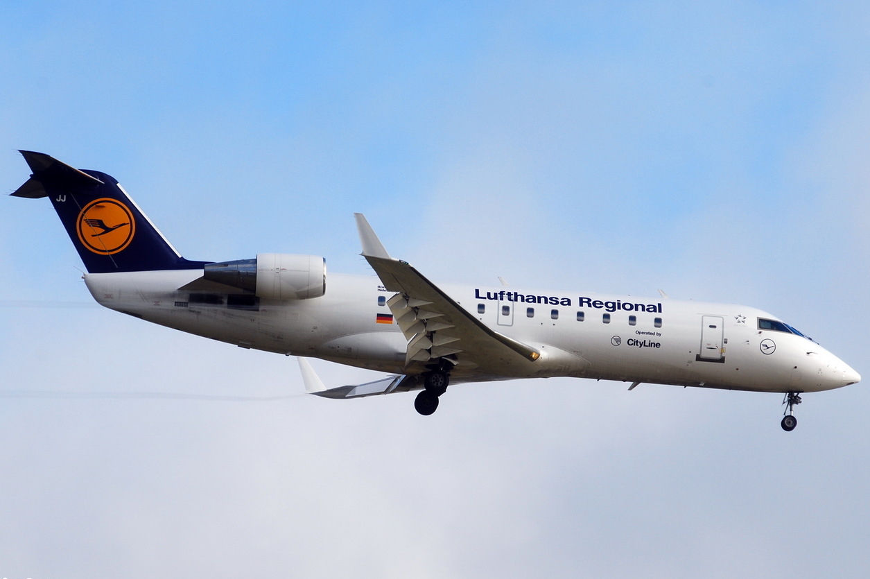 Bombardier CRJ-100