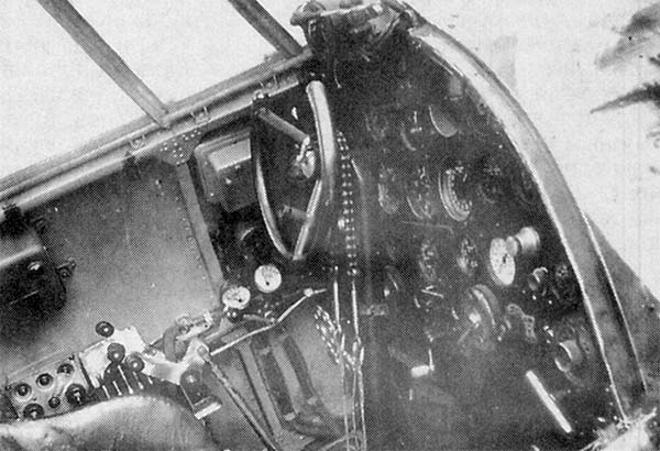 Кабина пилота бомбардировщика К-12