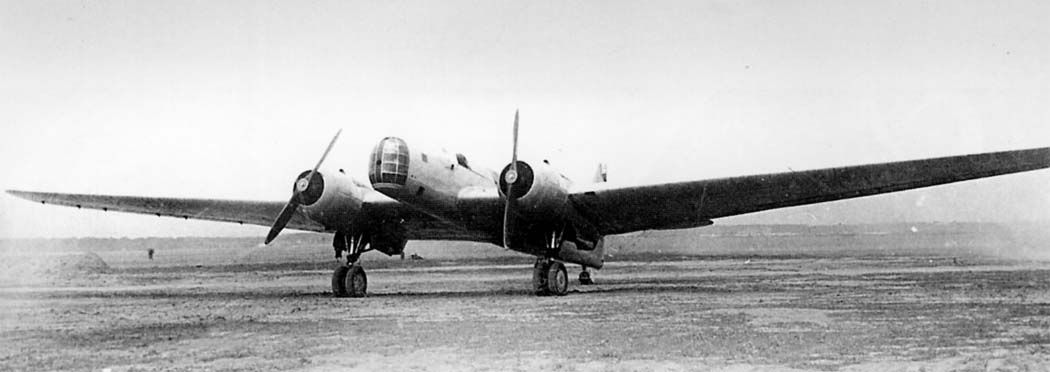 Дальний бомбардировщик ДБ-2 (АНТ-37)