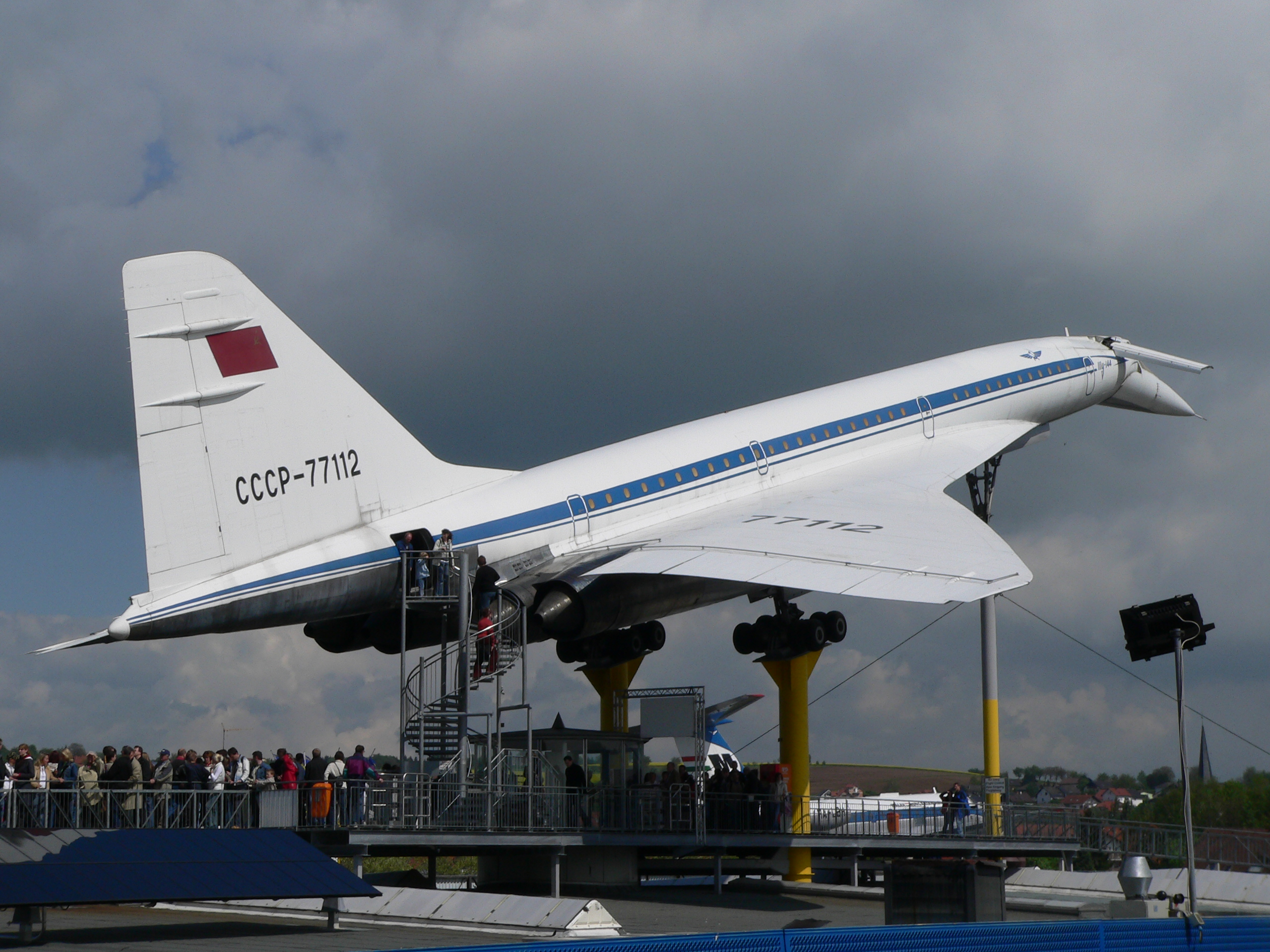 Сверхзвуковой пассажирский самолет Ту-144