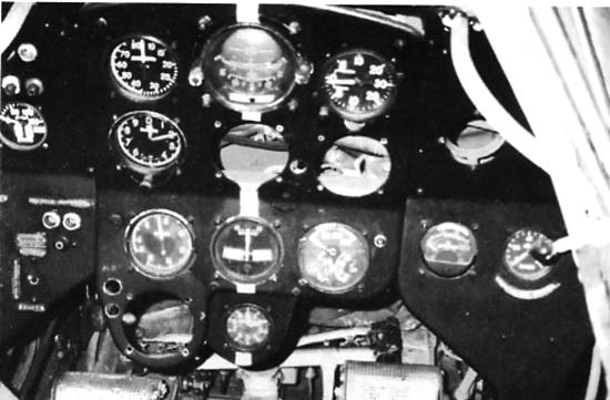 Приборная доска задней кабины Як-11