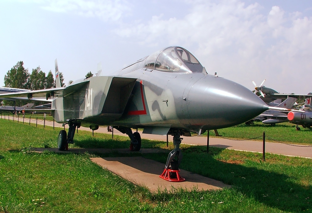 Як-141