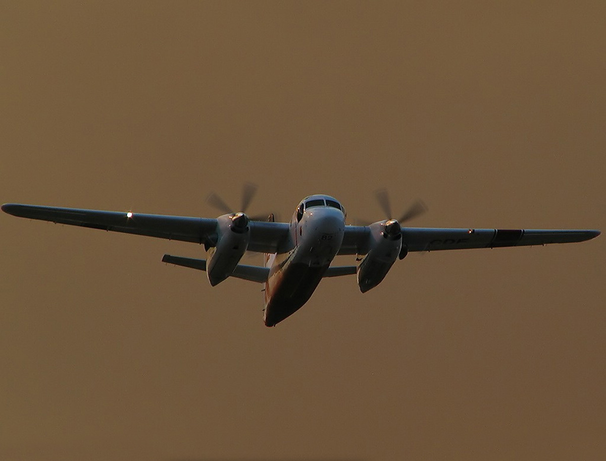 Grumman S-2