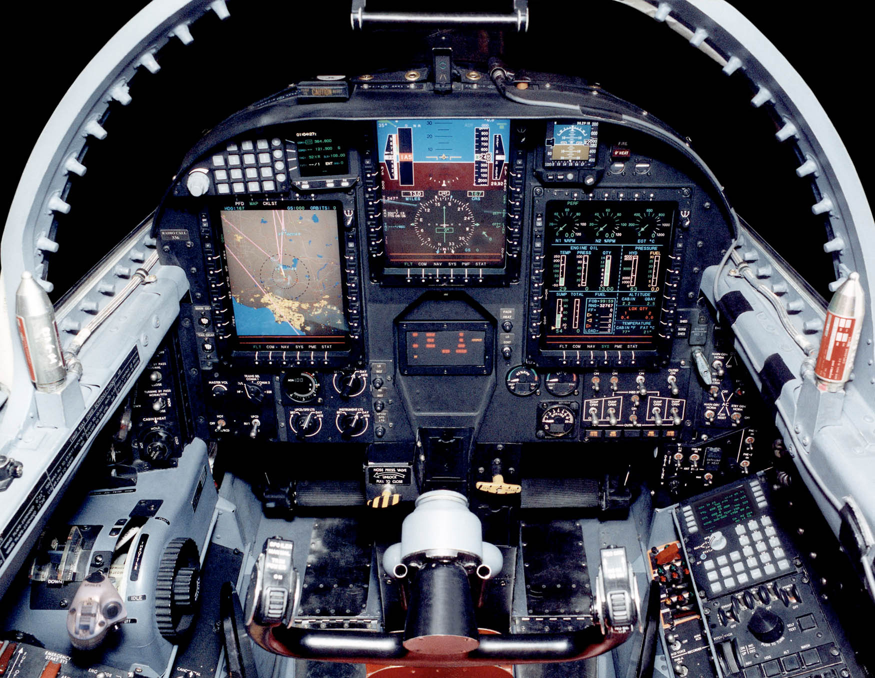 Кабина пилота Lockheed U-2S