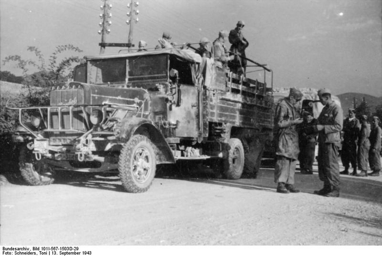 Henschel 33