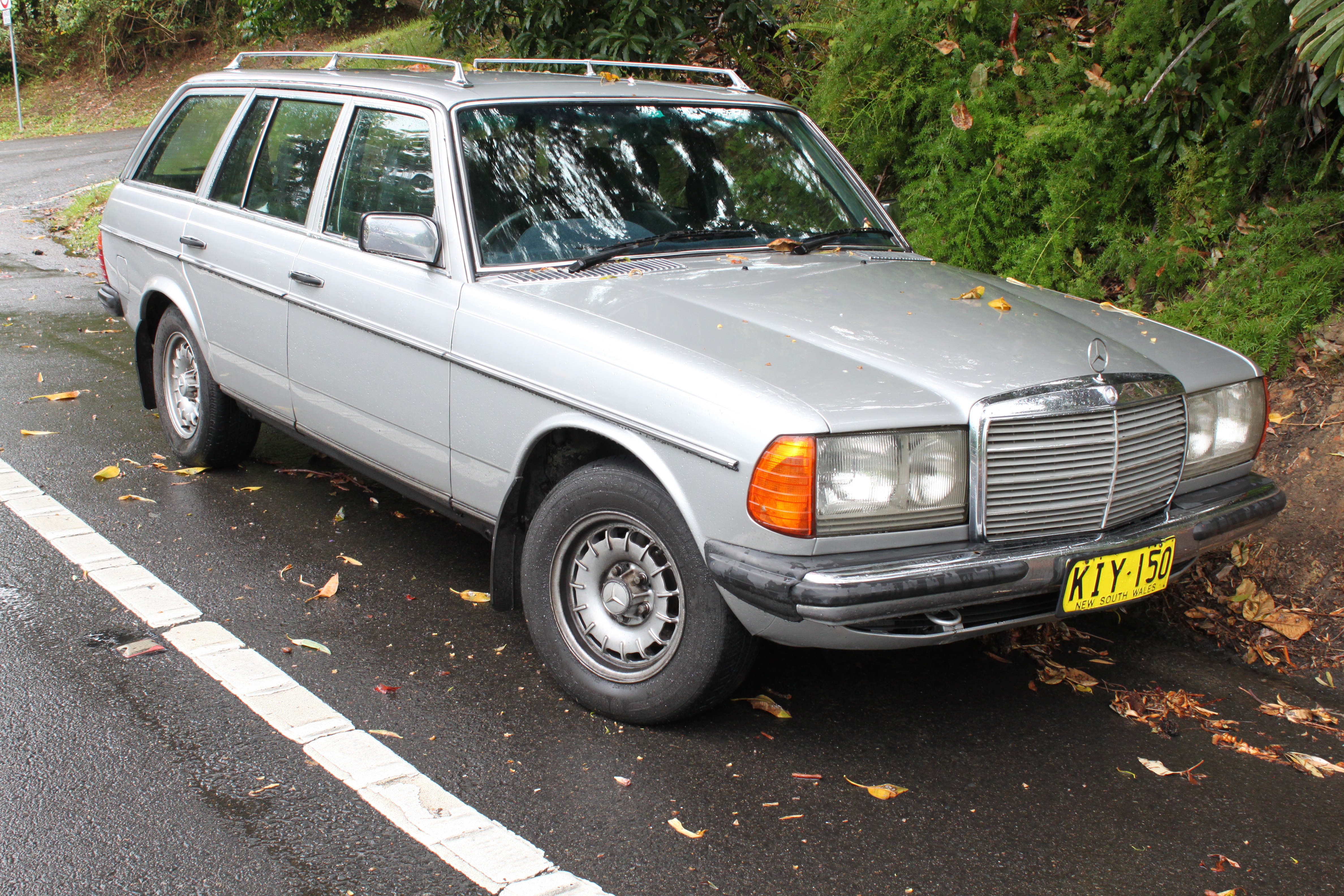 Mercedes-Benz s123