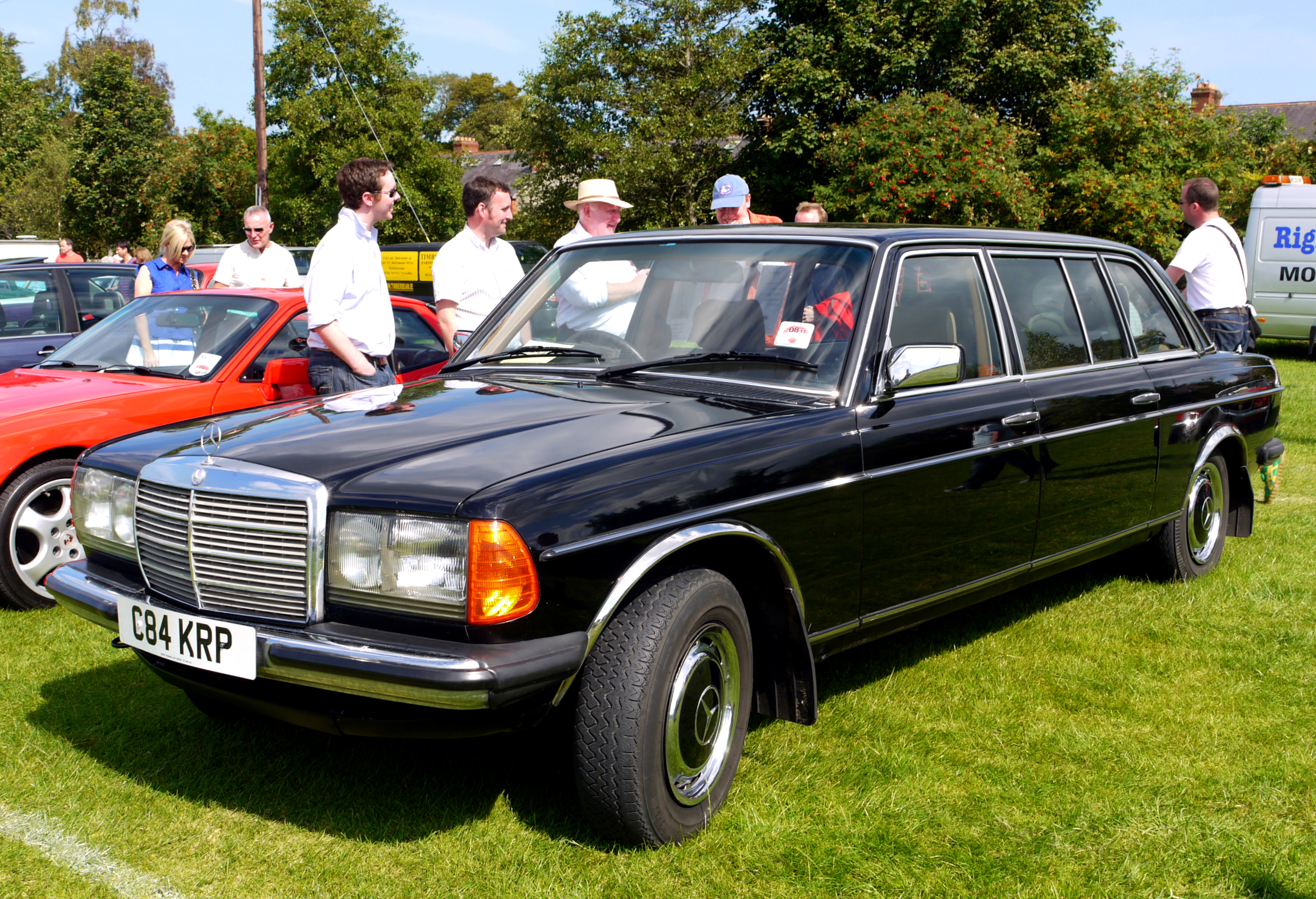 Mercedes-Benz v123