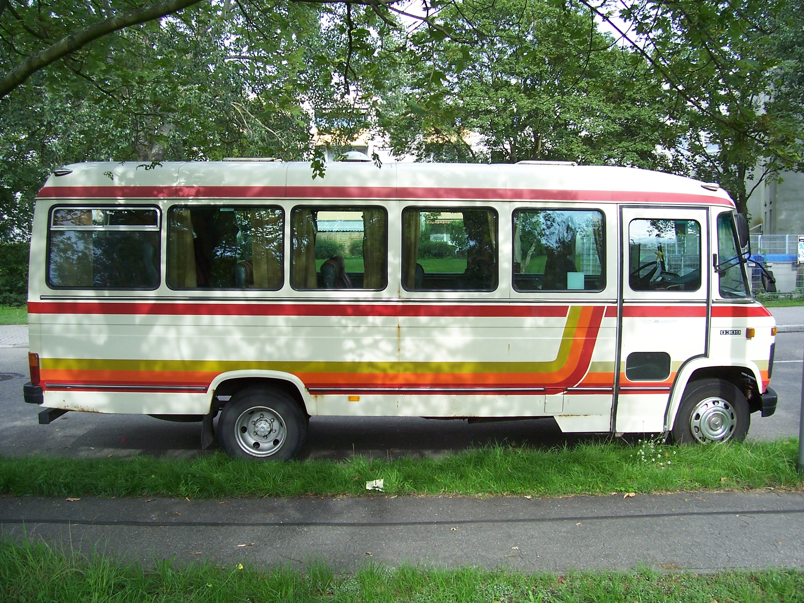 Mercedes-Benz O309