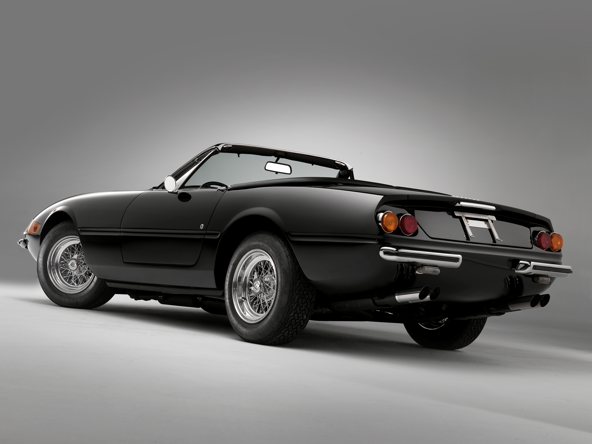Ferrari 365 GTS/4 Daytona