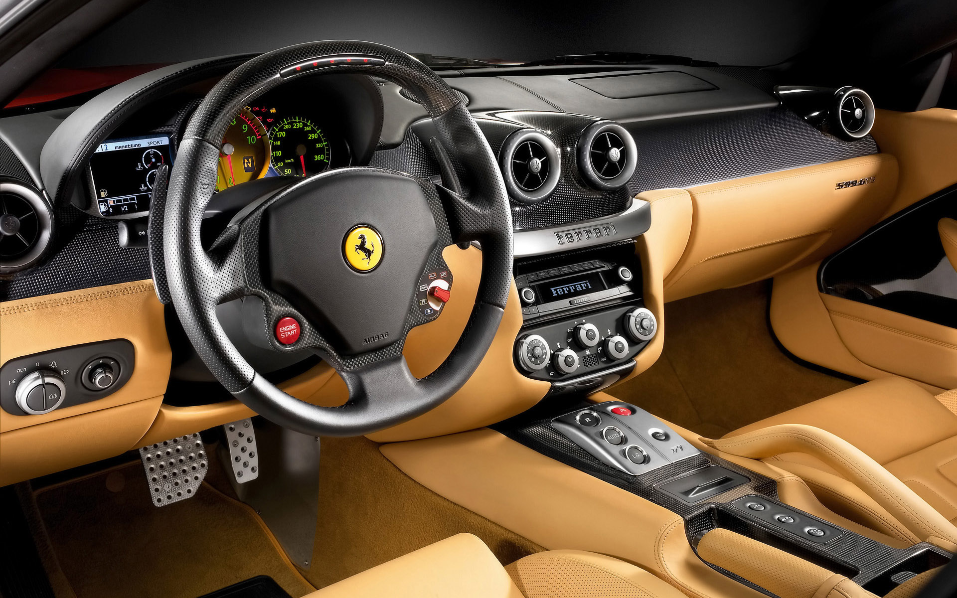 Салон Ferrari 599