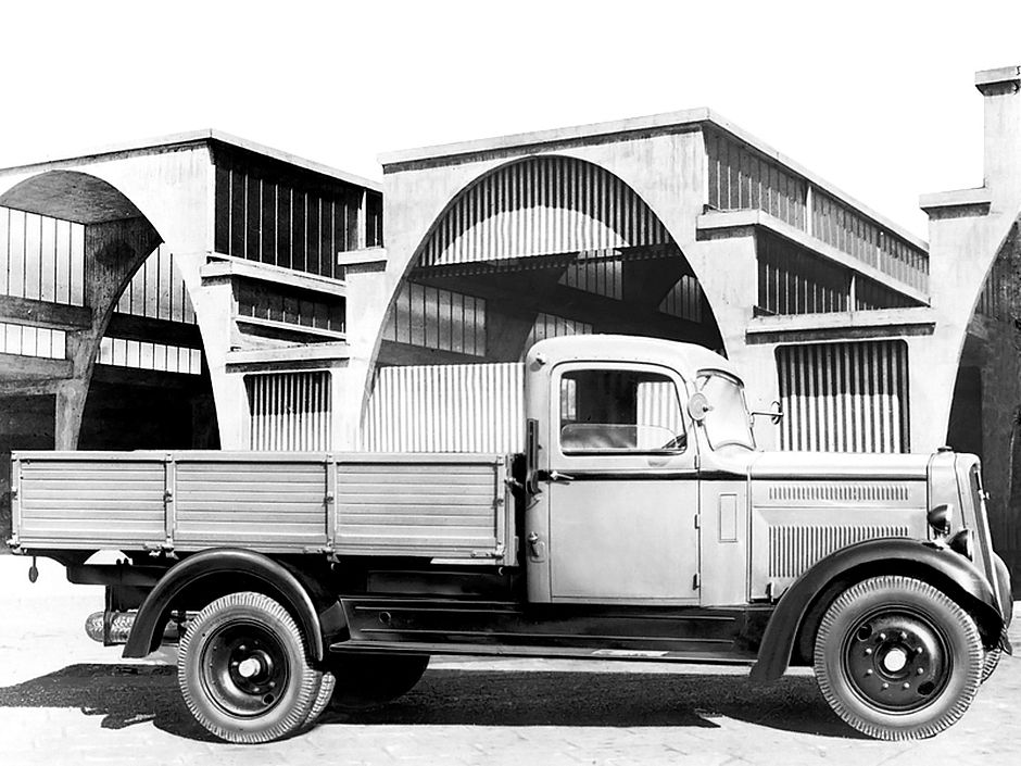 FIAT 621N