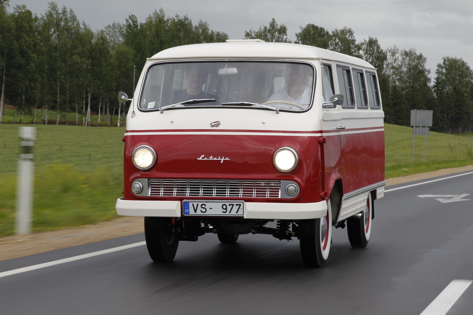 РАФ-977ДМ