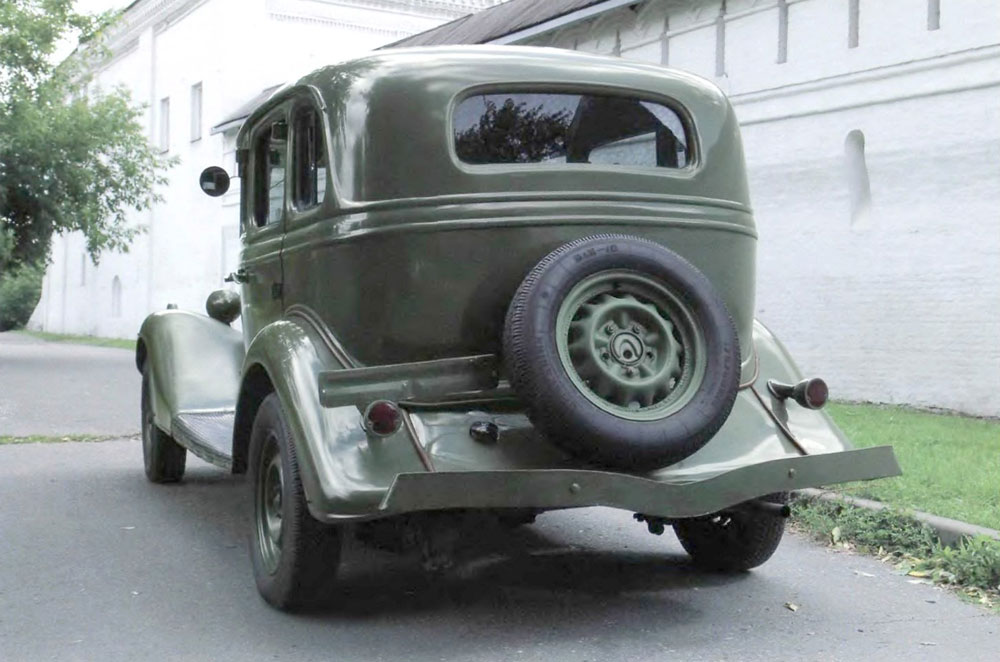 ГАЗ-11