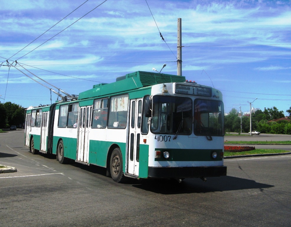 ЗиУ-683В01