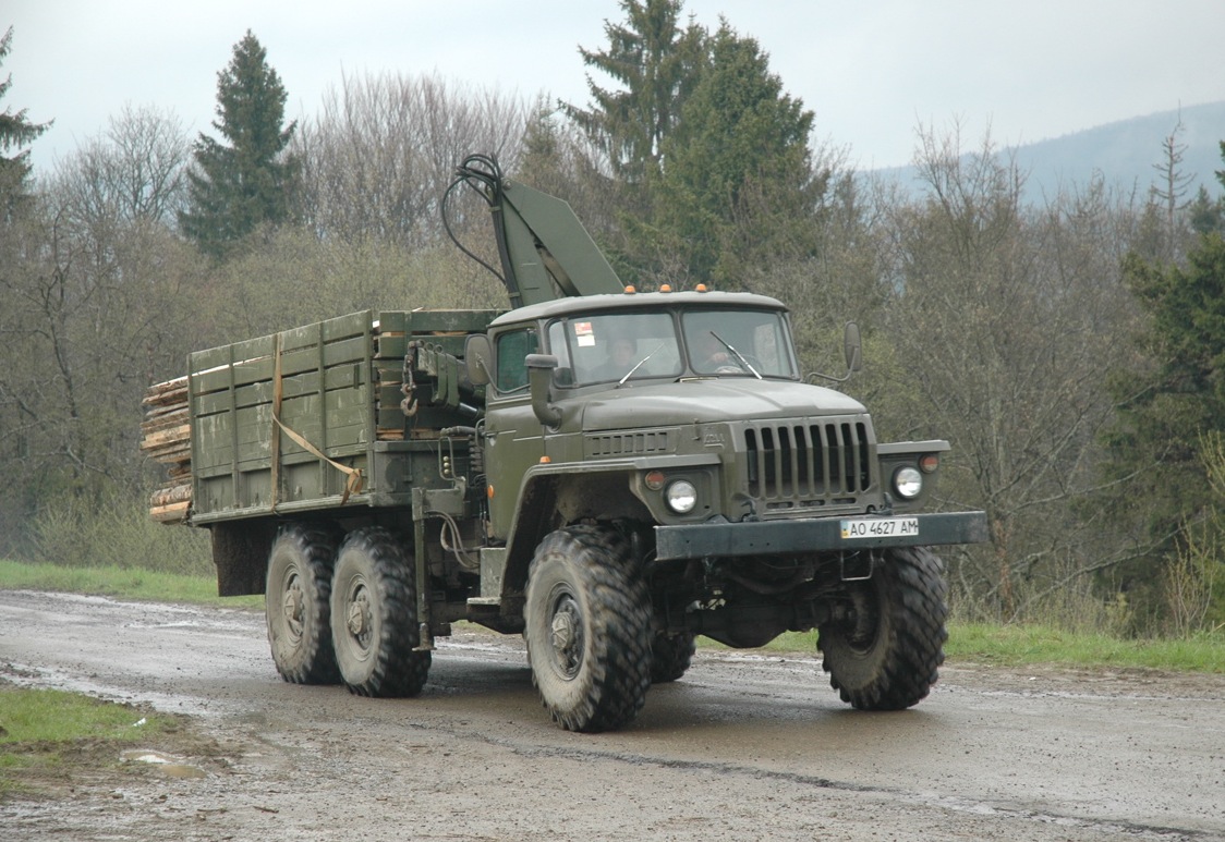 УралАЗ-4320