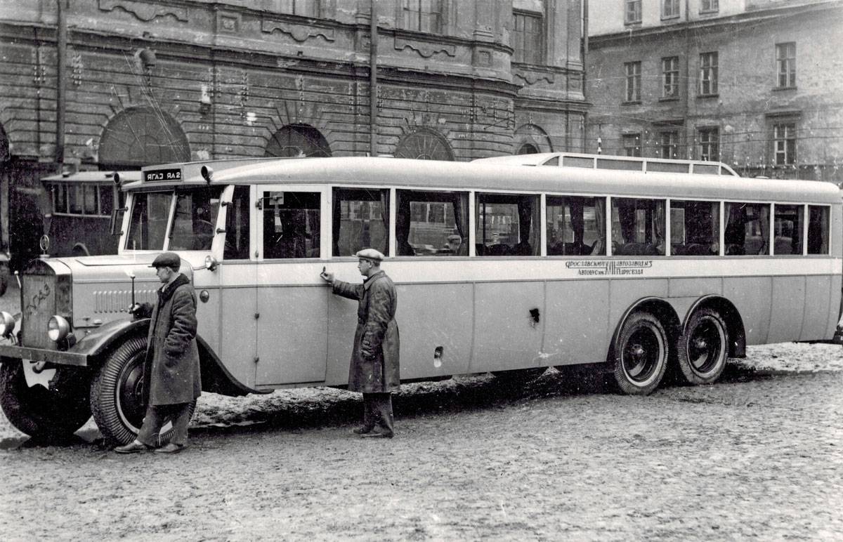 Автобус ЯА-2