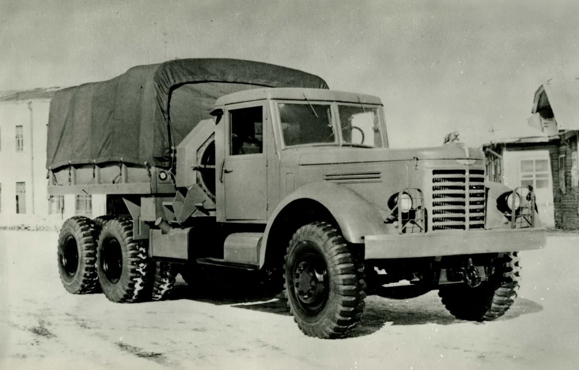 ЯАЗ-210Г