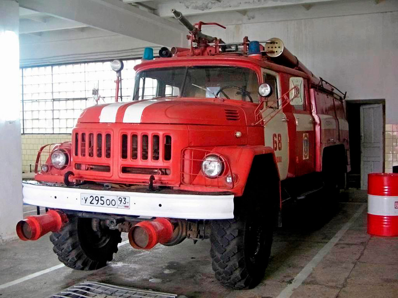 пожарный аэродромный автомобиль АА-40(131)-139