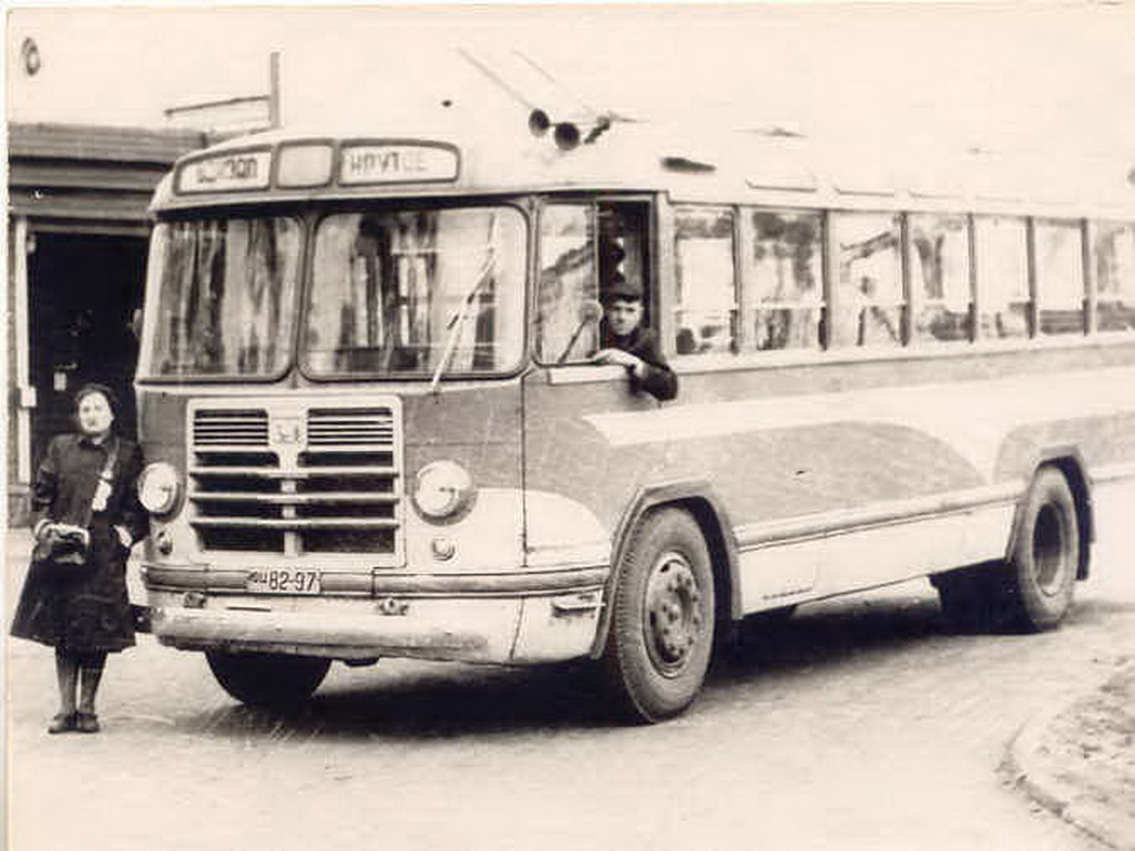ЗиЛ-158
