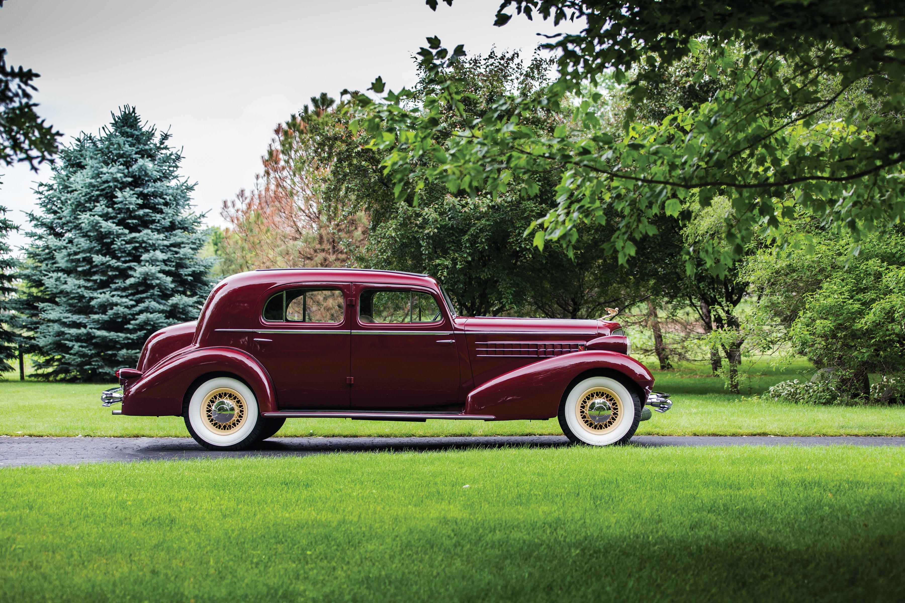 Cadillac V-12 series 370D