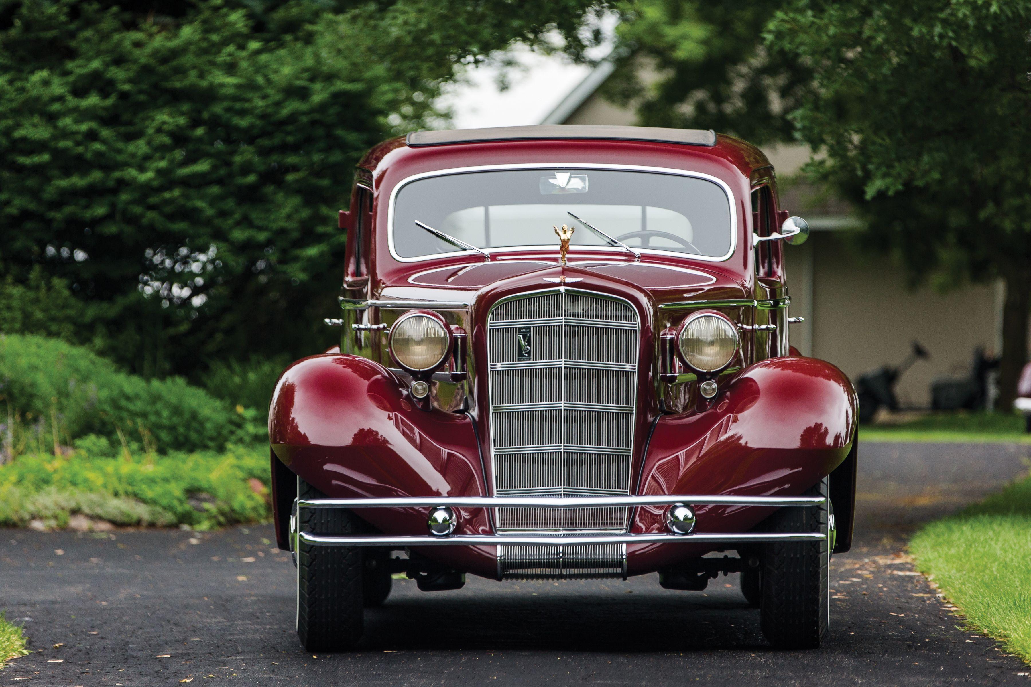 Cadillac V-12 series 370D