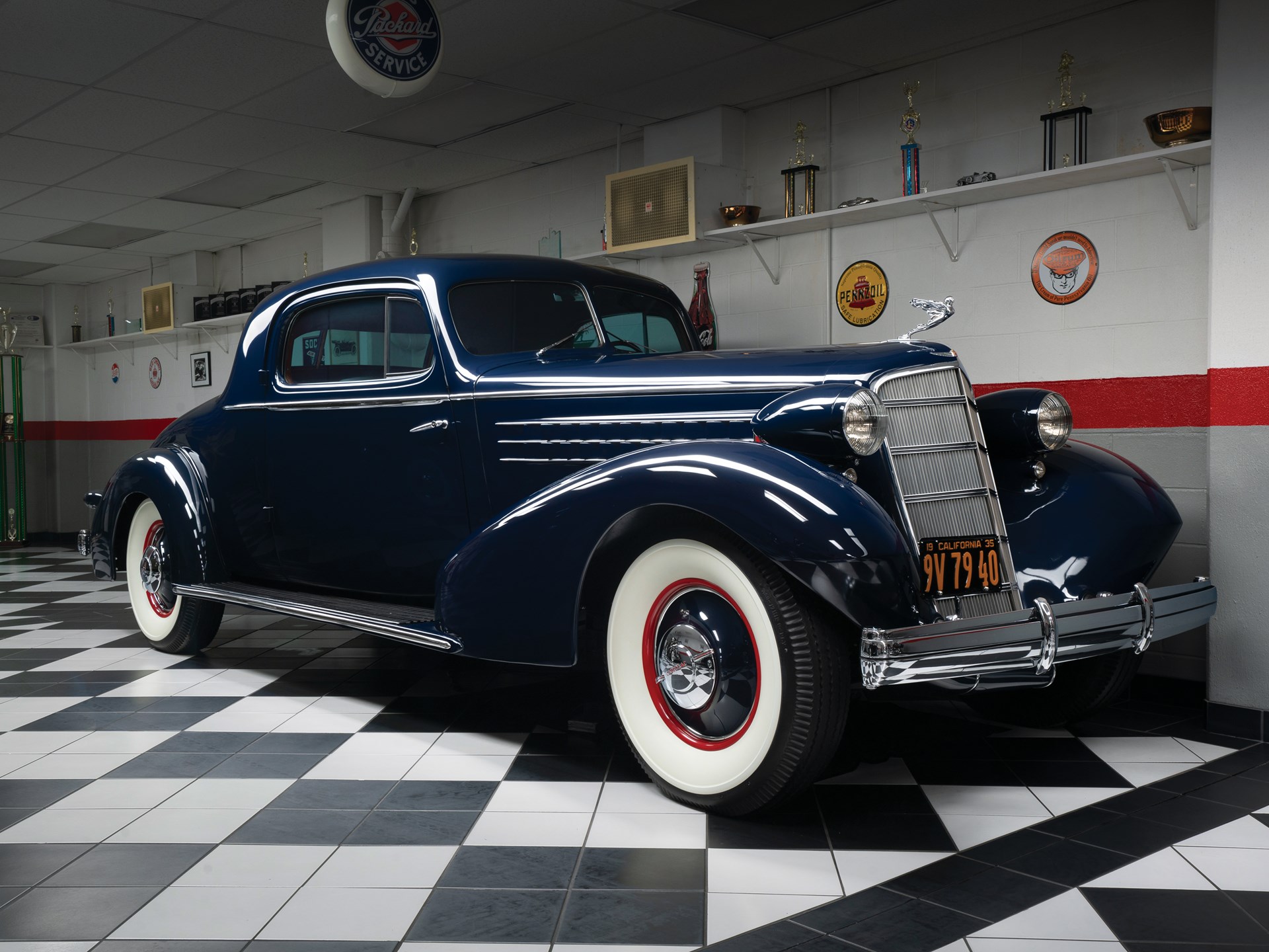 Cadillac V-12 series 370E