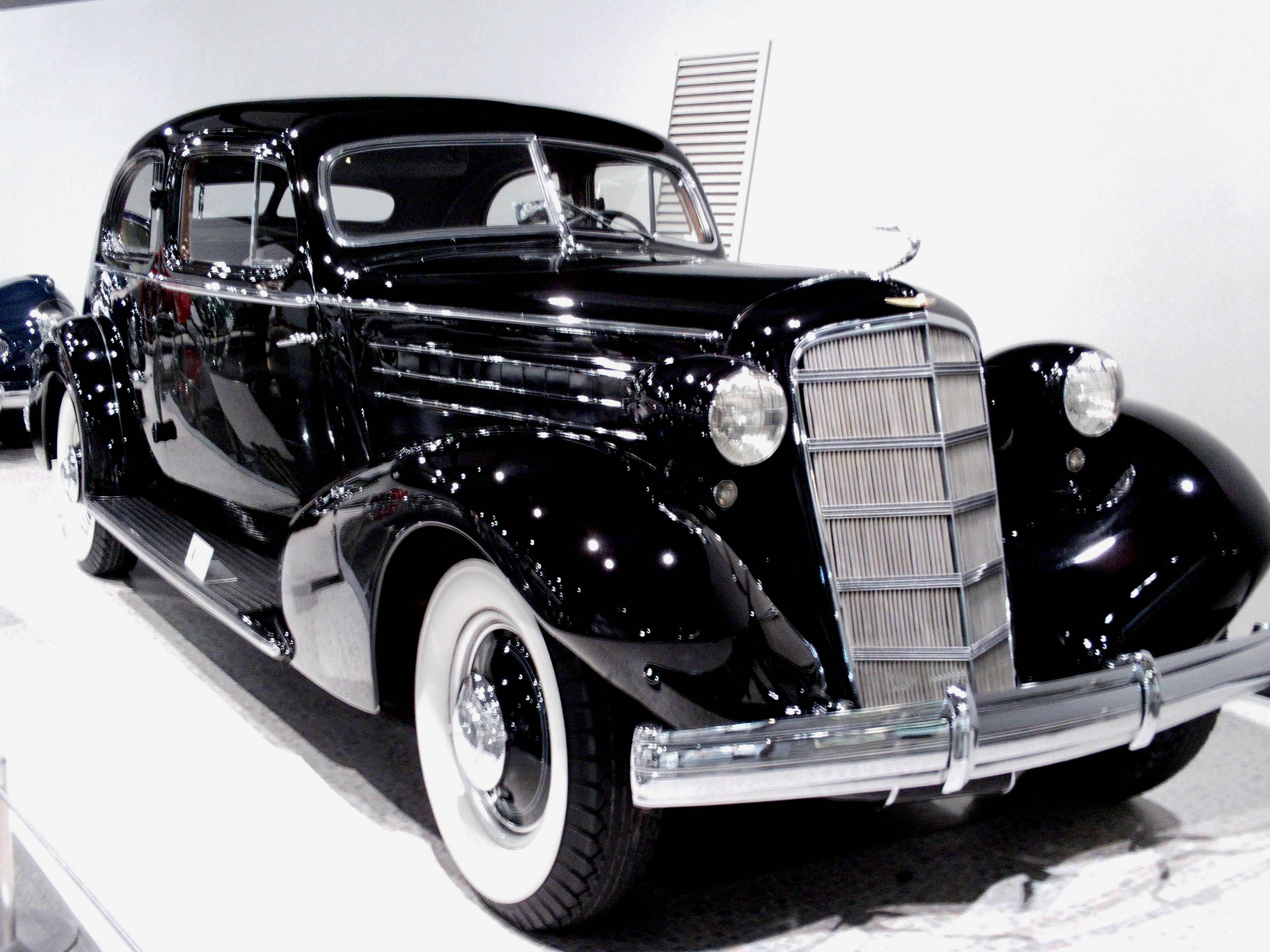 Cadillac V-12 series 80/85