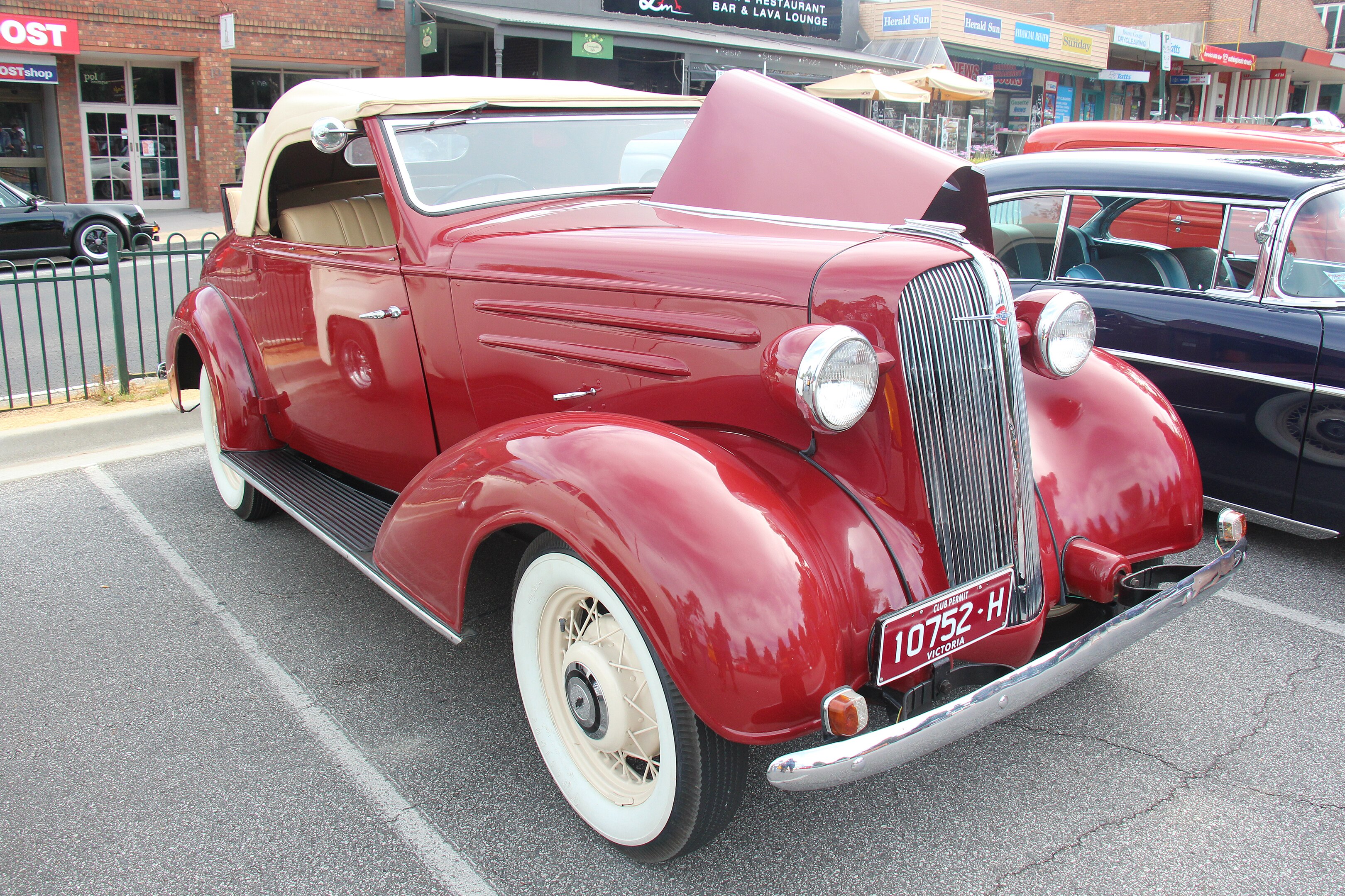 Chevrolet Standard Six Cabriolet