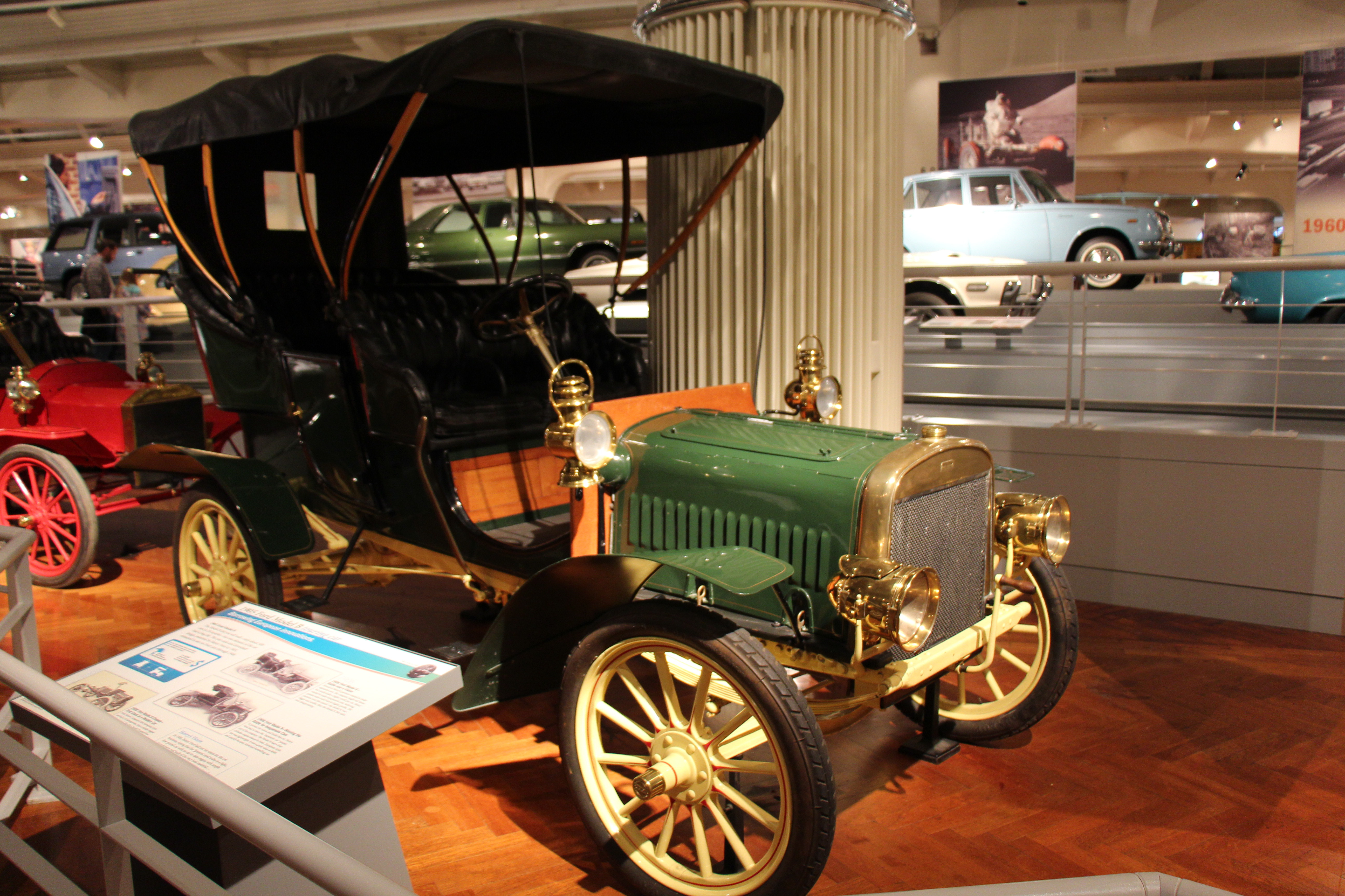 Ford Model B (1904 г)