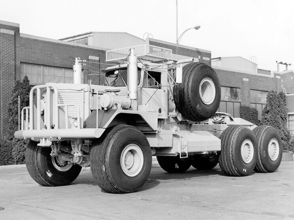 Kenworth 953