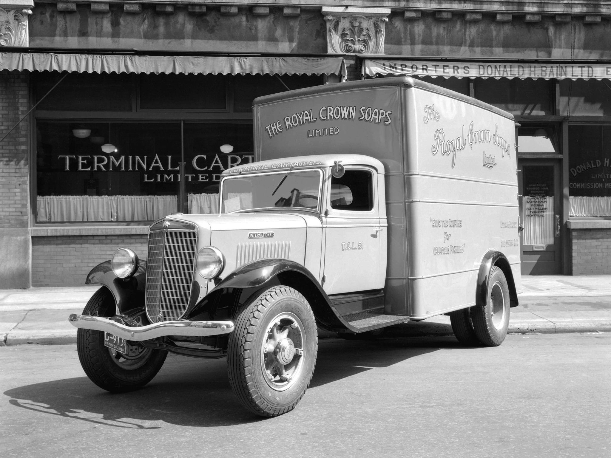 International C-30