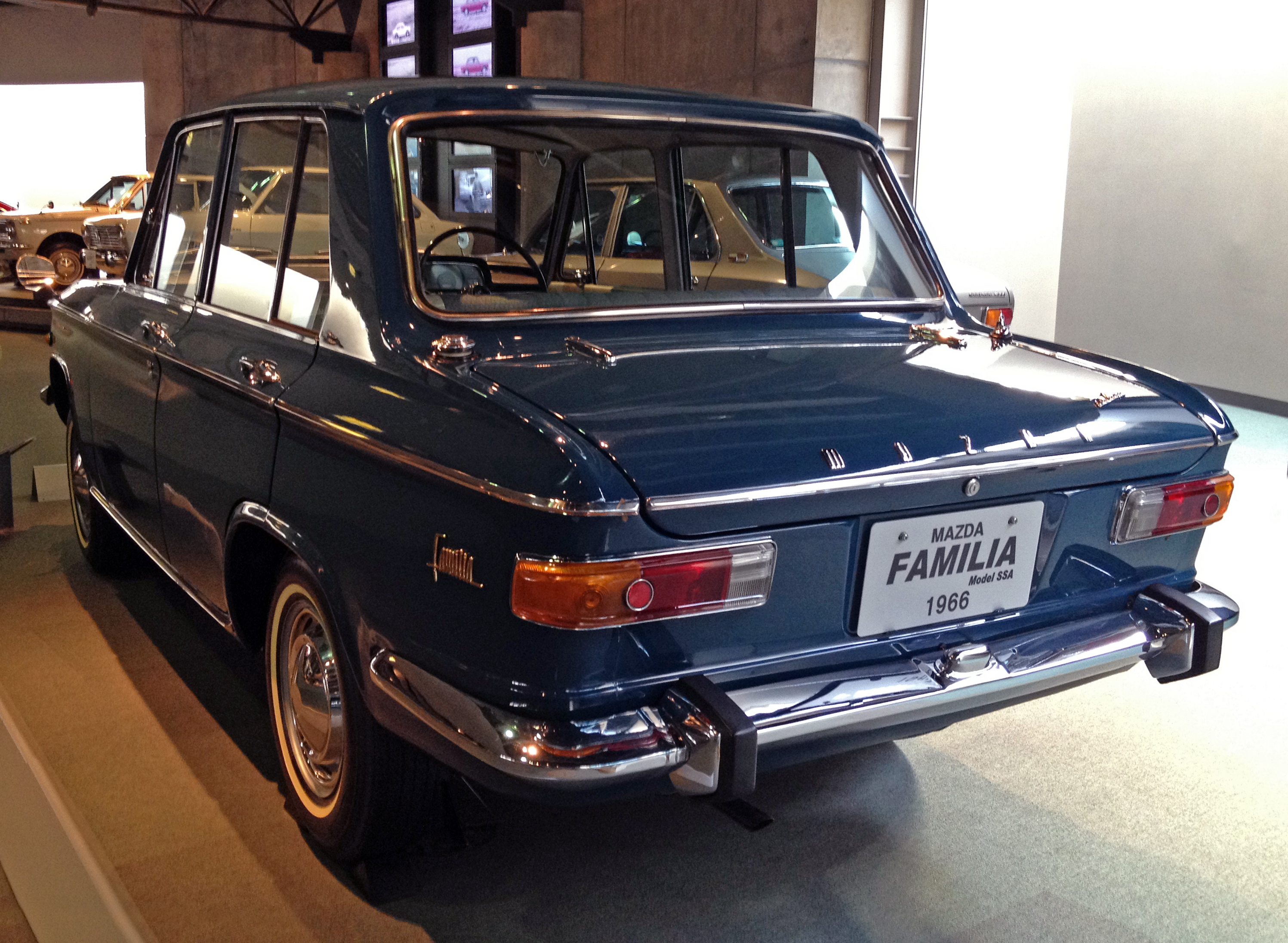 Mazda Famila I