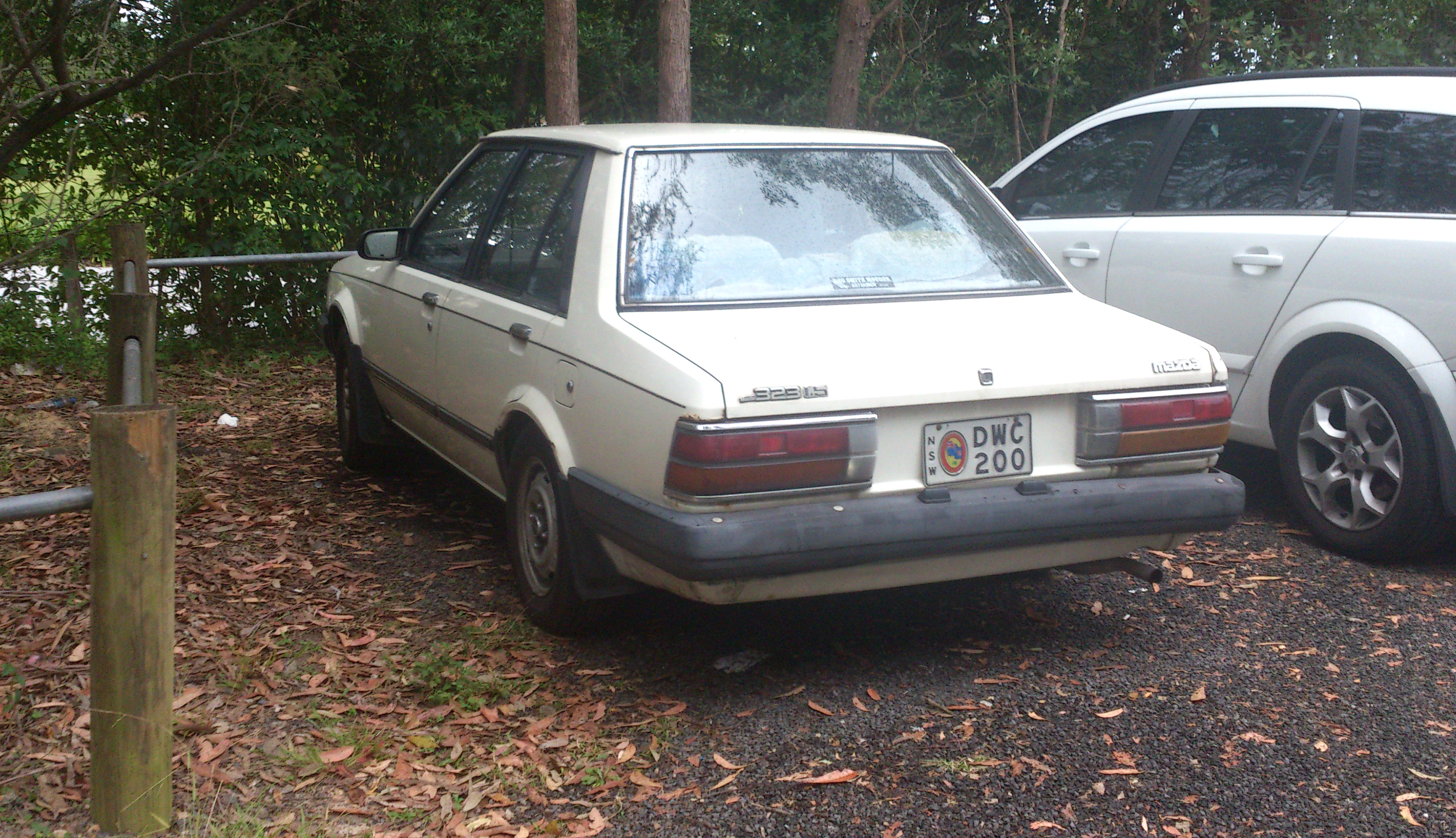 Mazda Familia BD