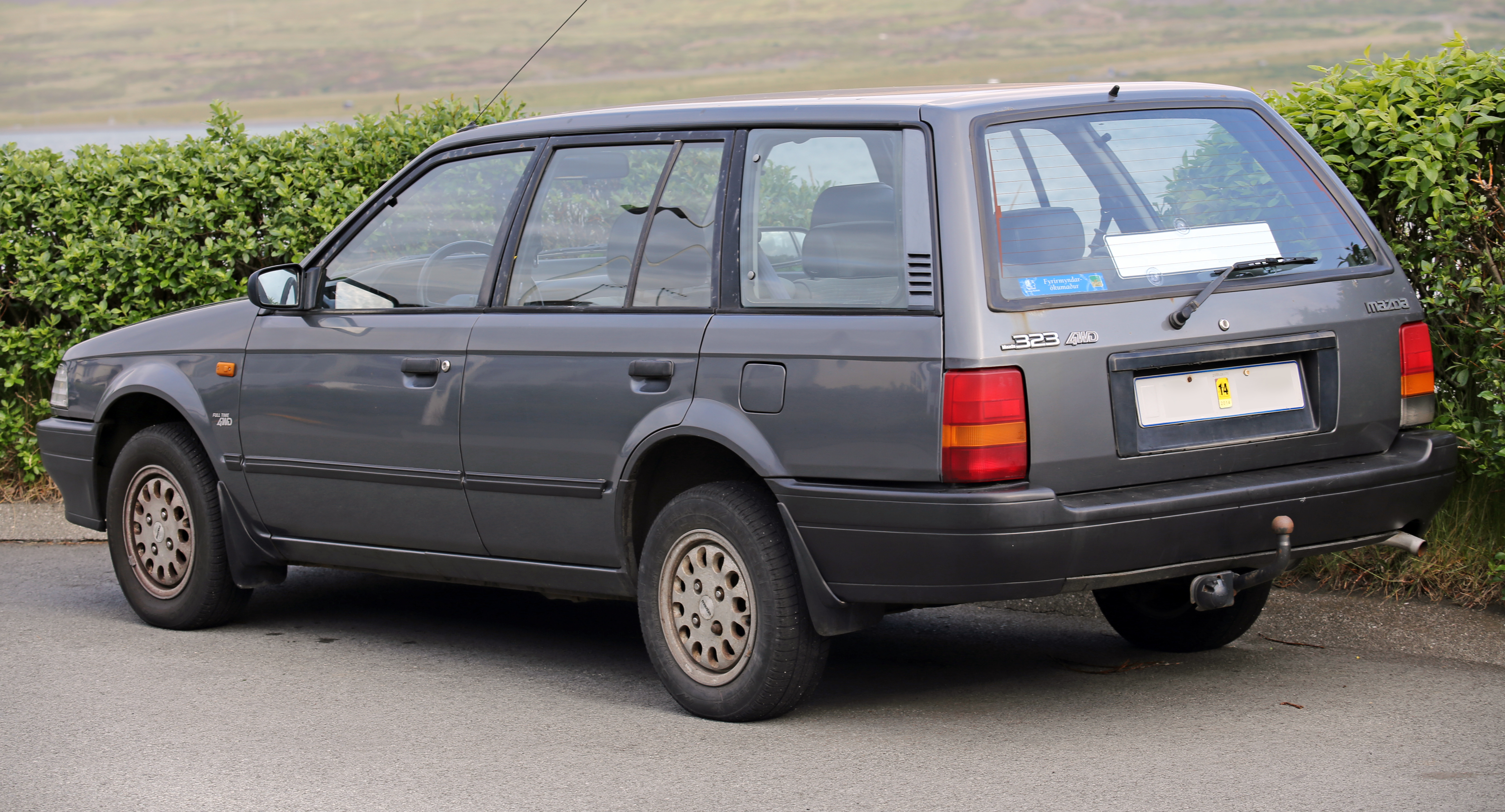 Mazda Familia BF