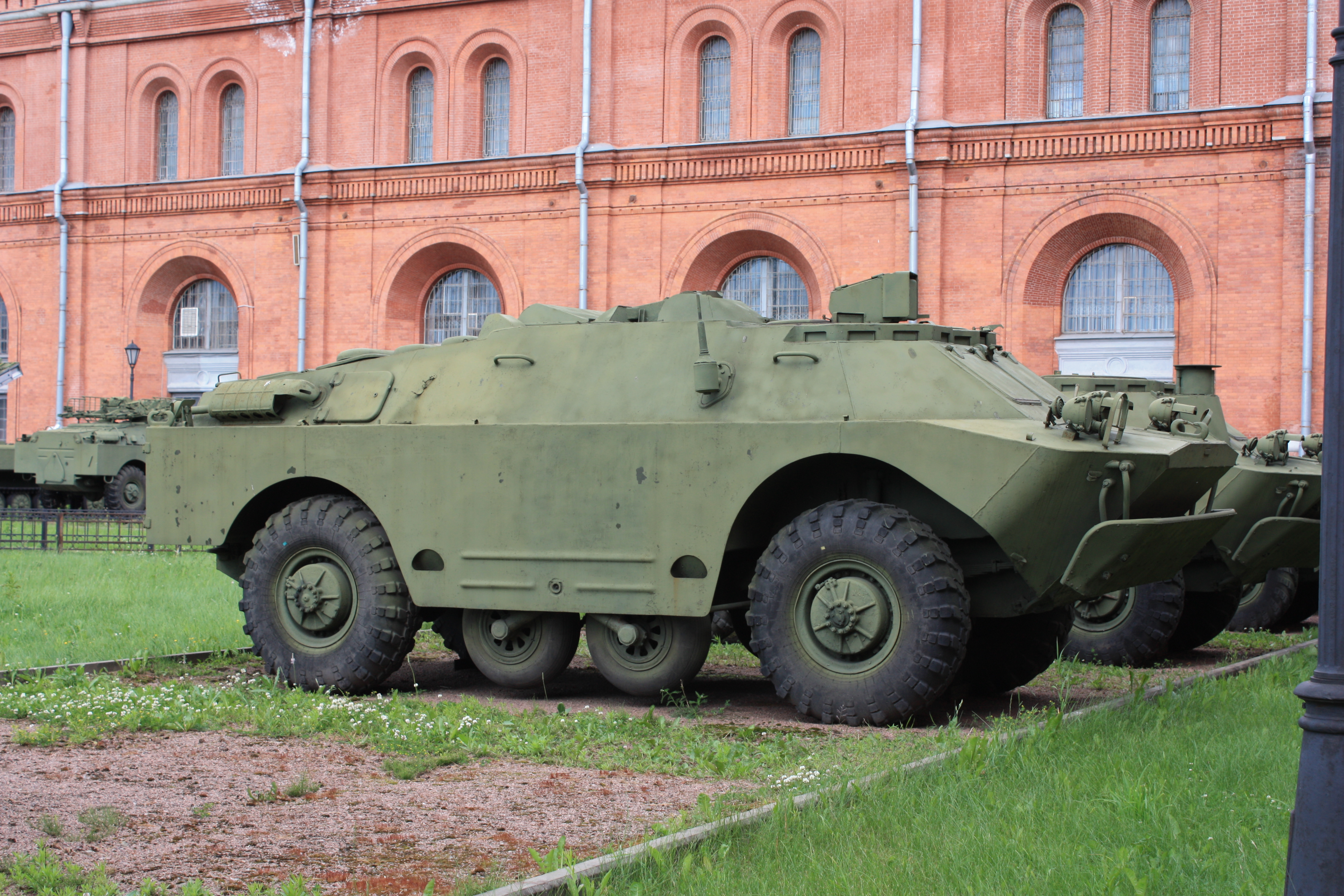 Боевая машина 9П148