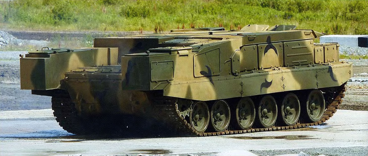 Шасси Э300 на базе Т-90