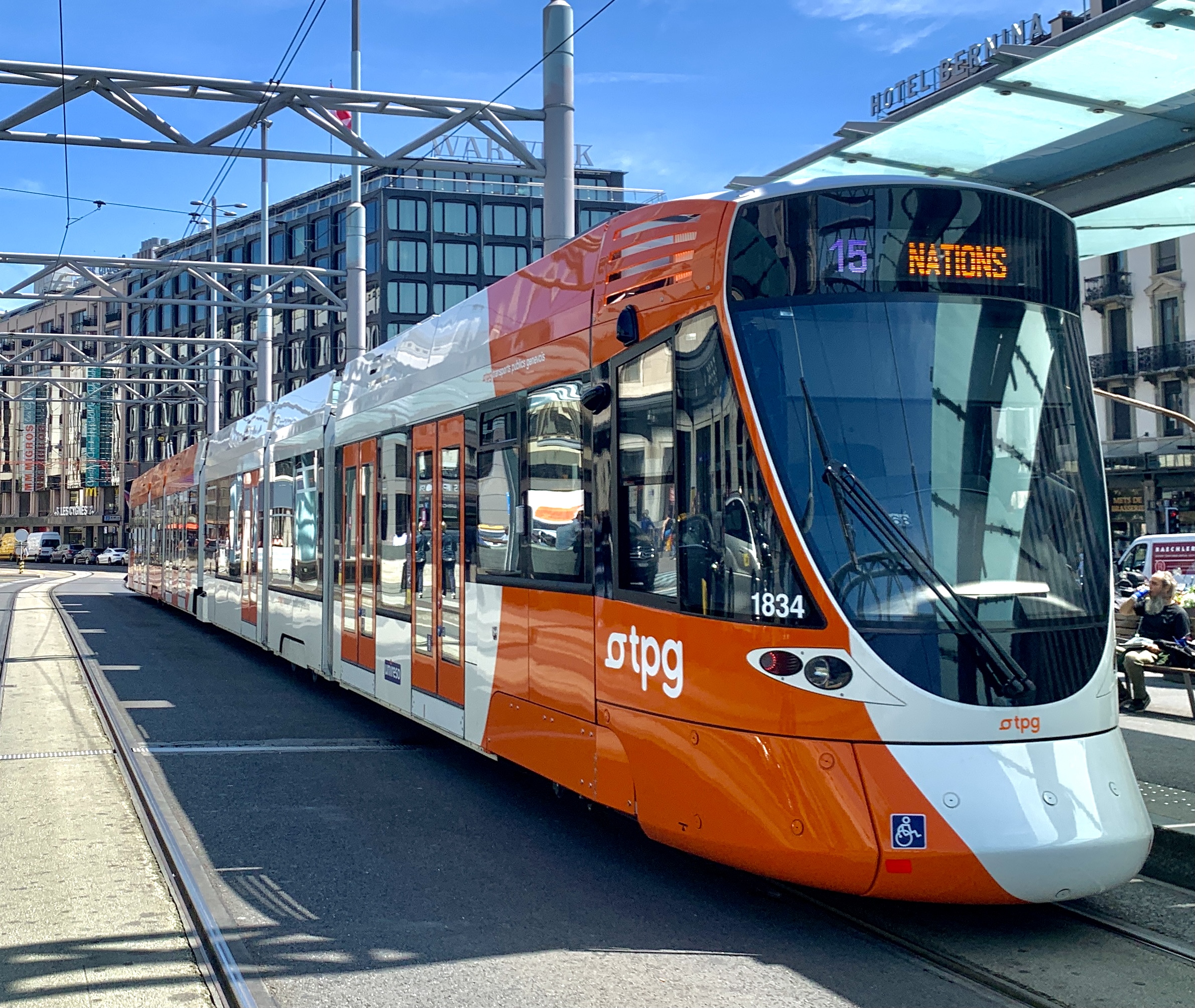 Трамвай Stadler Tango