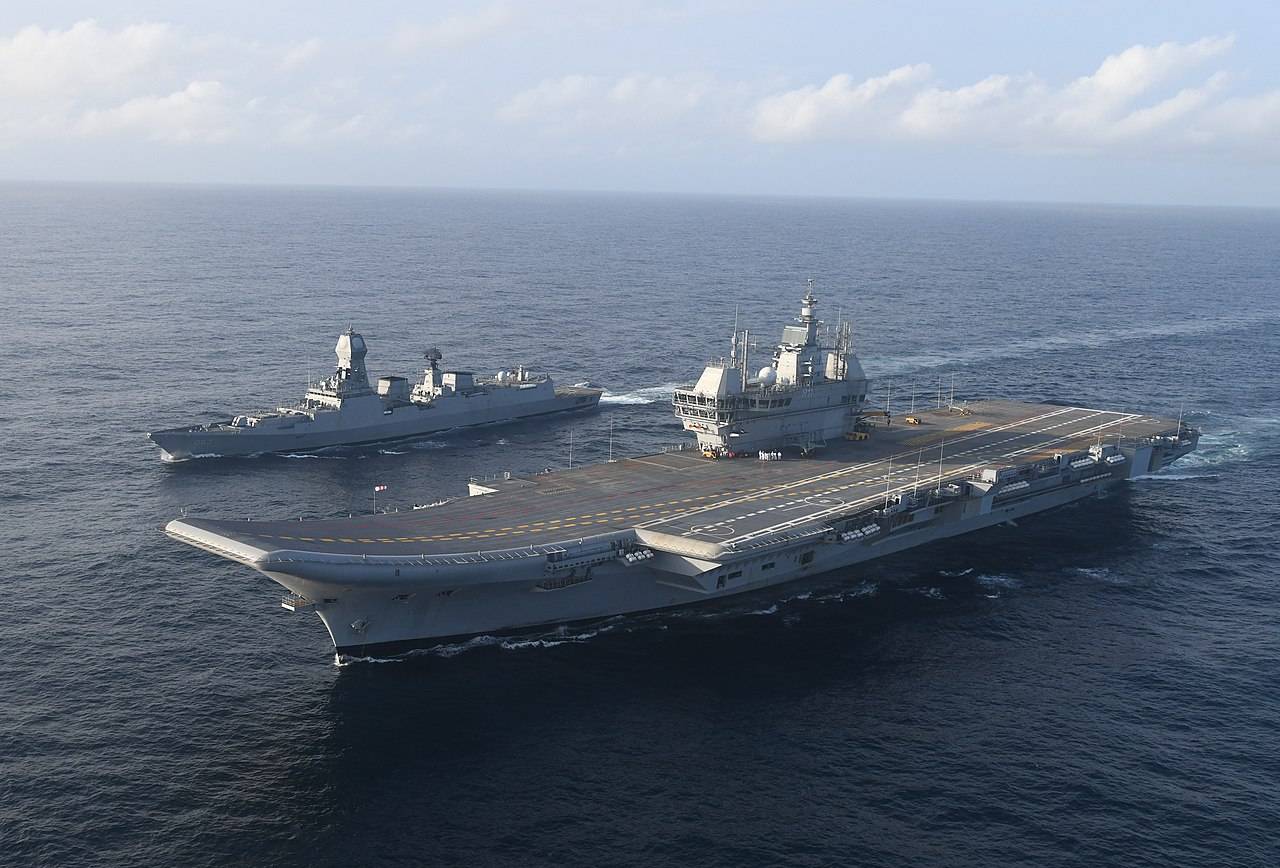 Авианосец INS Vikrant