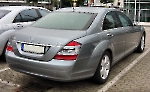 Mercedes-Benz w221