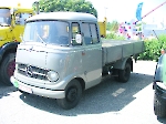 Mercedes-Benz L319