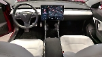 Салон Tesla Model 3