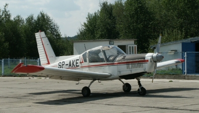 Легкий многоцелевой самолет Zlin Z.42M