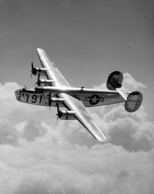 Тяжелый бомбардировщик Consolidated B-24 Liberator