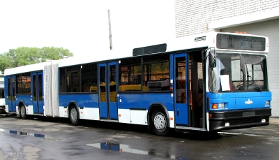 Автобус МАЗ-105